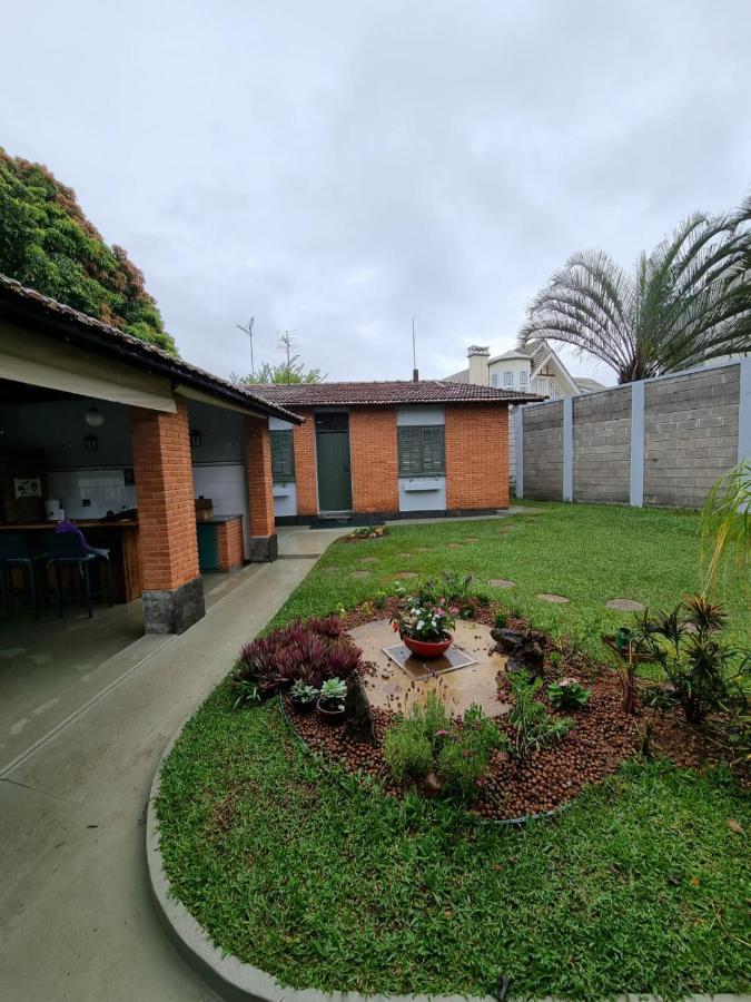 CASA DOM QUIXOTE, pequena Chácara no centro da cidade Atibaia Exterior foto