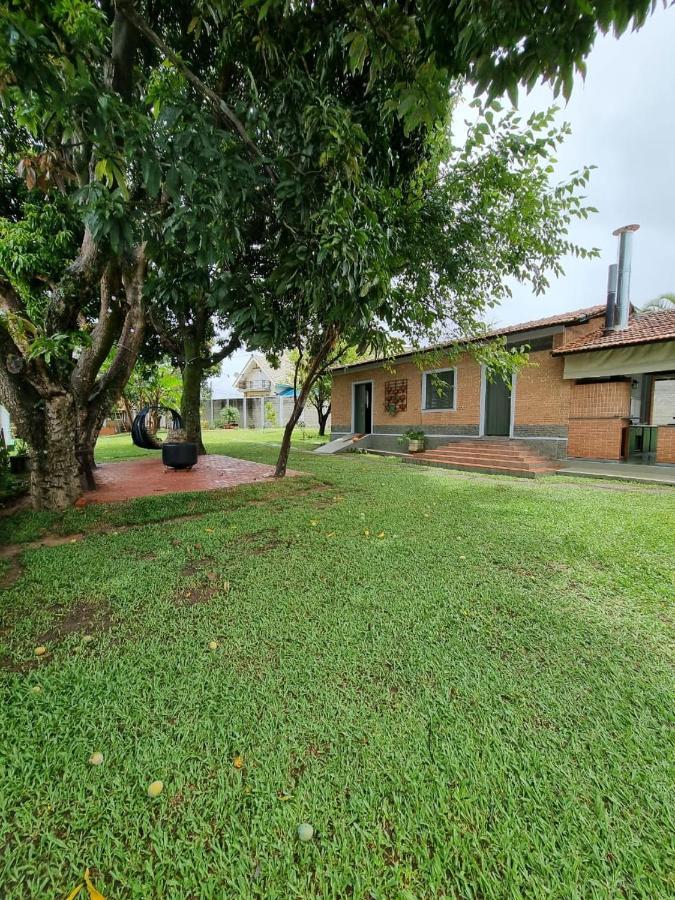 CASA DOM QUIXOTE, pequena Chácara no centro da cidade Atibaia Exterior foto