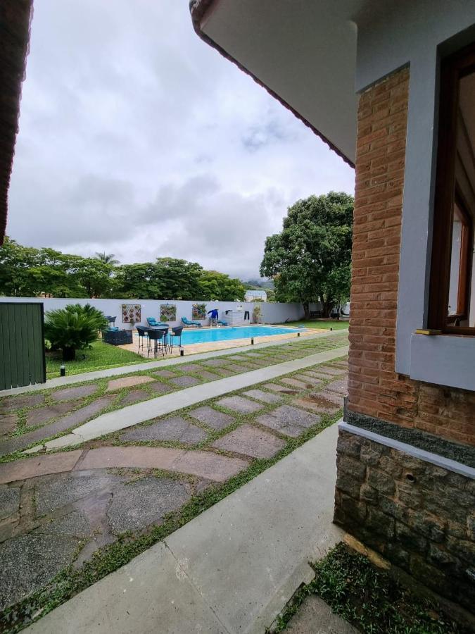 CASA DOM QUIXOTE, pequena Chácara no centro da cidade Atibaia Exterior foto