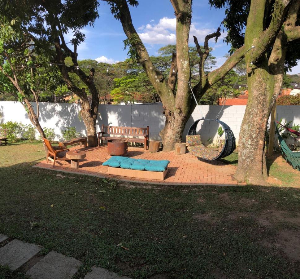 CASA DOM QUIXOTE, pequena Chácara no centro da cidade Atibaia Exterior foto