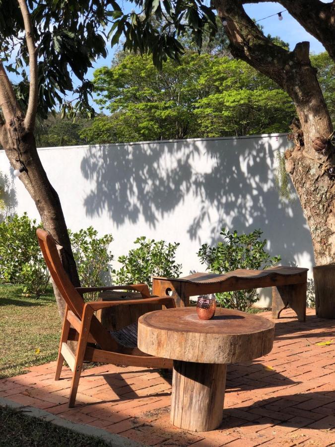 CASA DOM QUIXOTE, pequena Chácara no centro da cidade Atibaia Exterior foto
